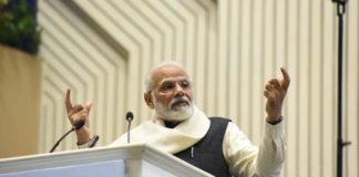 मन की बात: कोरोना लॉकडाउन की परेशानी देख भावुक एक पीएम मोदी