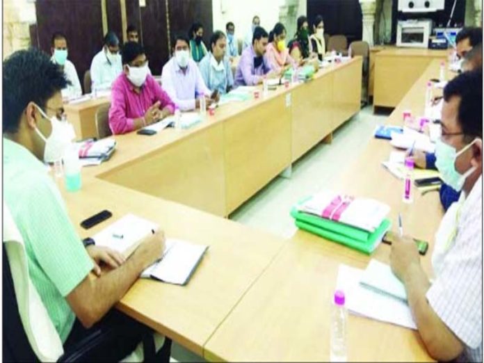 अलवर जिला कलक्टर इन्द्रजीत सिंह ने विभिन्न प्रकोष्ठों का गठन किया, Alwar District Collector Indrajit Singh अलवर जिला कलक्टर इन्द्रजीत सिंह ने विभिन्न प्रकोष्ठों का गठन किया, Alwar District Collector Indrajit Singh