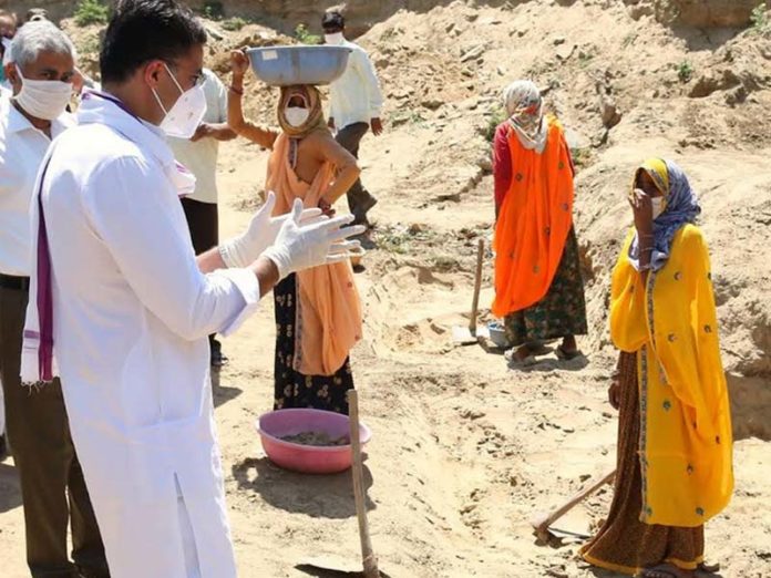 सचिन पायलट ने मनरेगा के तहत चल रहे मॉडल तालाब निर्माण कार्यों का निरीक्षण किया, sachin pilot