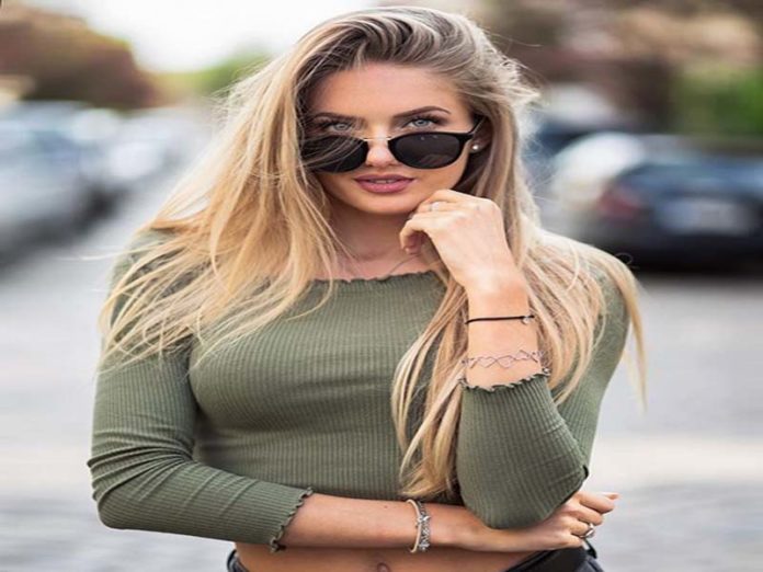 एलिसिया स्मिट, alica schmidt एलिसिया स्मिट, alica schmidt