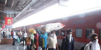 उदयपुर से उत्तरप्रदेश के लिए रवाना हुई प्रवासियों की ट्रेन, udaipur prawasi train