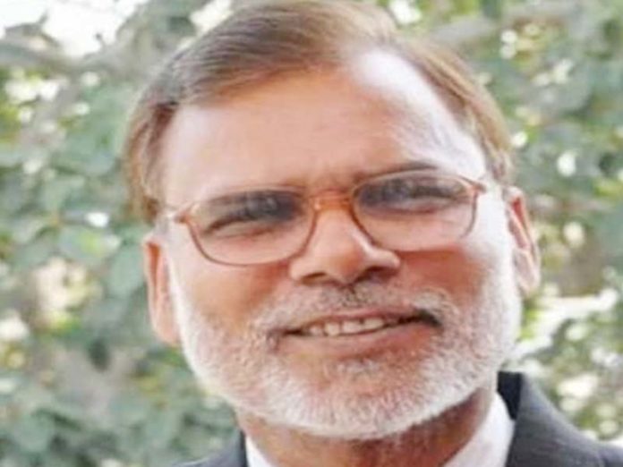 Senior photographer HC Tiwari Senior photographer HC Tiwari