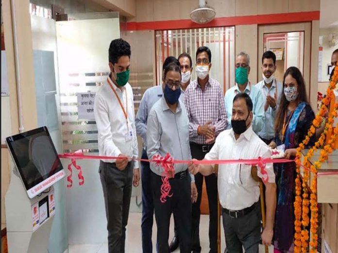 Bank of Baroda Tonk Road branch was transferred to Nehru Place branch Bank of Baroda Tonk Road branch was transferred to Nehru Place branch