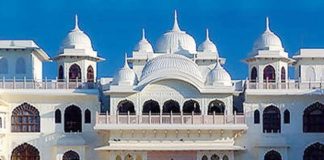 congress MLA shifted to Shiv Vilas Resort