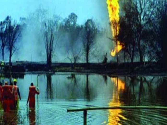petrol fire petrol fire.jpg