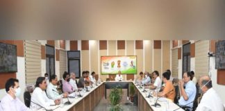 CM Gehlot communicating with ex-servicemen