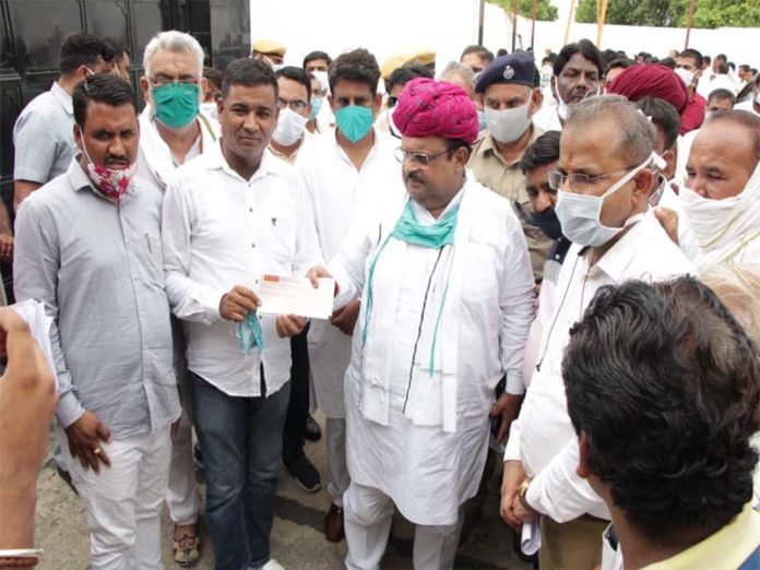 dr raghu sharma dr raghu sharma