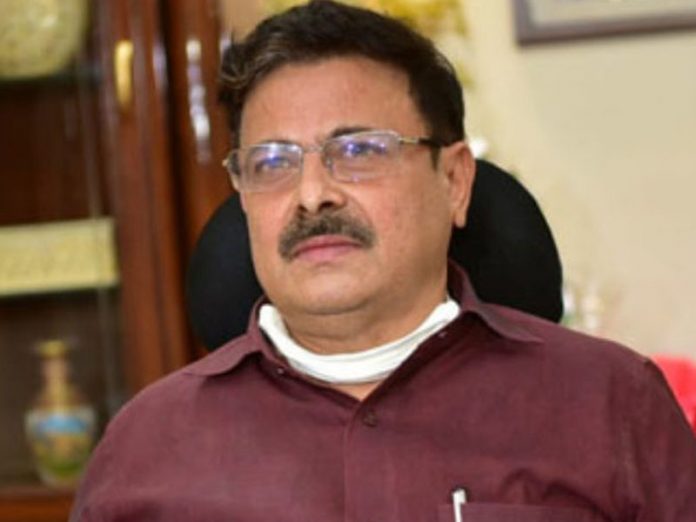 Chief Secretary Rajiv Swaroop