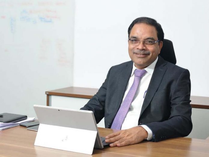 Arun Mishra conferred with CEO of the year award