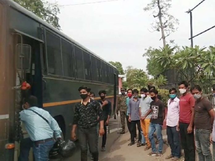 Police sent 19 youths to Quarantine Center