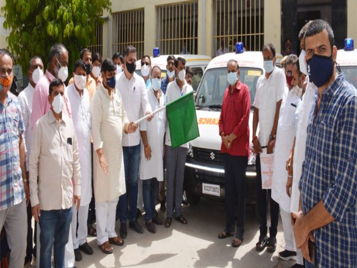 Hanuman Seva Samiti and priest family of Salasar Dham presented three ambulances