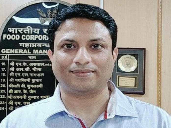 sanjeev bhaskar
