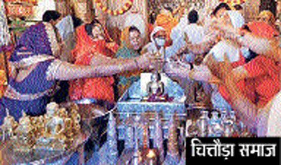मन, वचन और काया में सरलता से दूर होंगे छल-कपट : अमितसागर