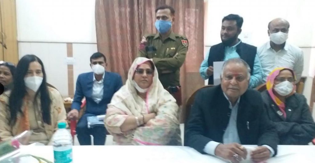 आमजन की समस्याओं की सुनवाई और निस्तारण प्राथमिकता - प्रभारी मंत्री