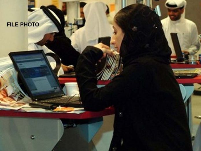 dubai weekly working culture