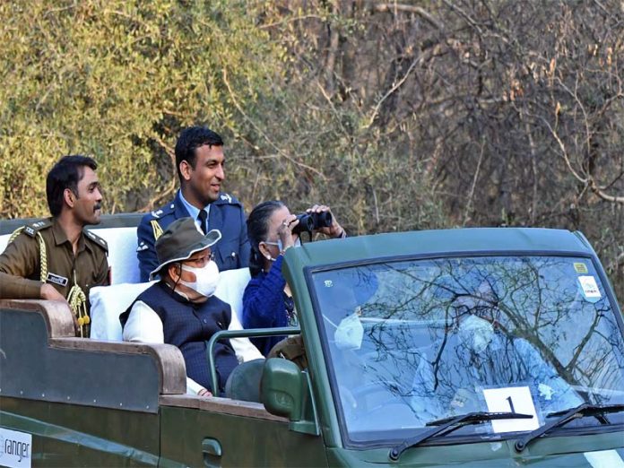 Governor visited Jhalana forest area