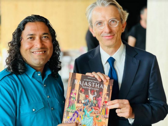 Jawed Ashraf launch Rahis Bharti book at Paris Book Fair