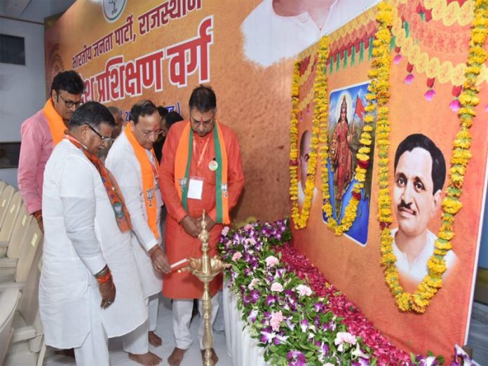 BJP011
