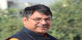 dr satish pooina