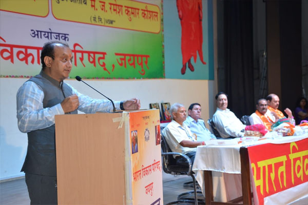 Sudhanshu Trivedi Sudhanshu Trivedi