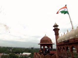 laal killa tiranga