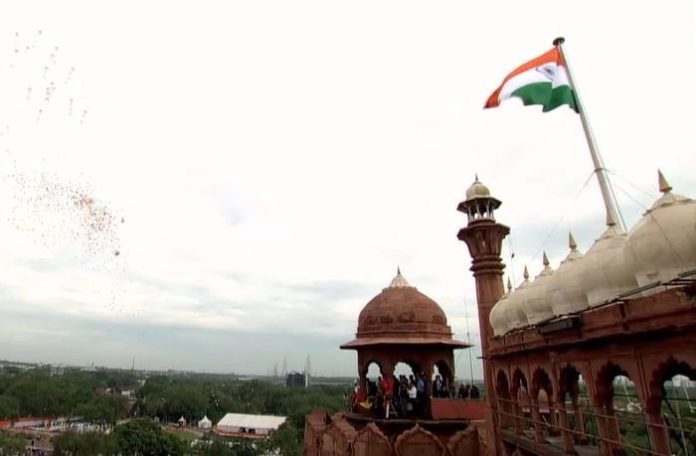 laal killa tiranga laal killa tiranga