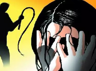 युवती से दुष्कर्म युवती से दुष्कर्म