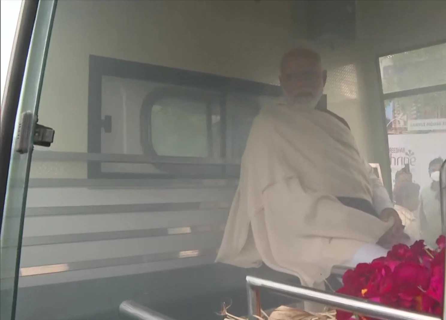 हीराबेन का निधन