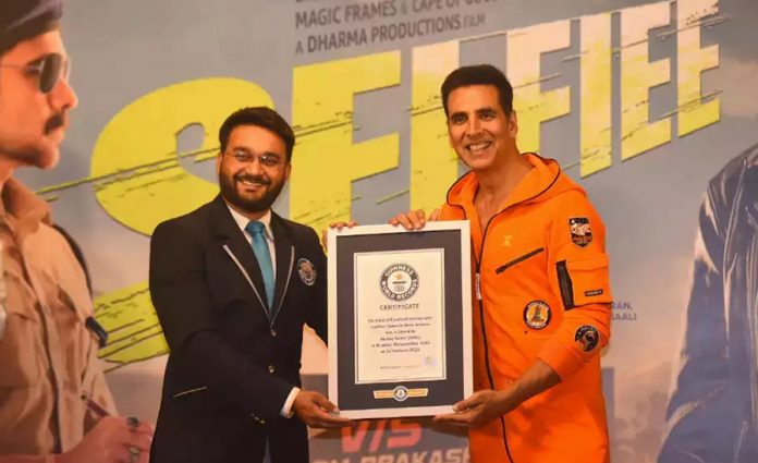 Akshay Kumar World-Record Akshay Kumar World-Record
