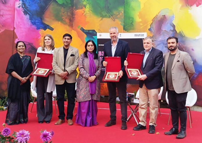 Remove term: Weekly India Art Fair-2023 Weekly India Art Fair-2023 Remove term: Weekly India Art Fair-2023 Weekly India Art Fair-2023