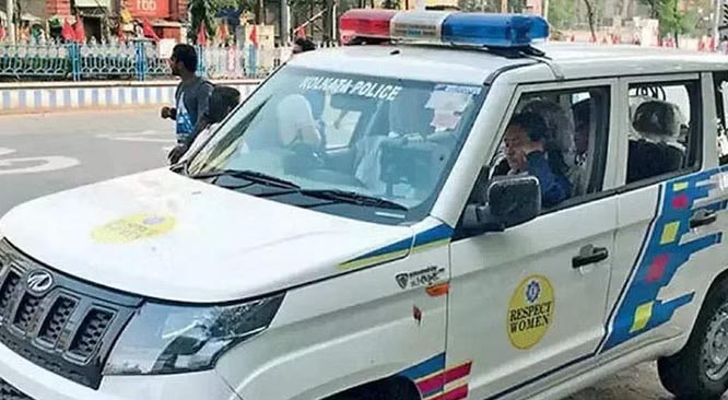 कोलकाता पुलिस कोलकाता पुलिस