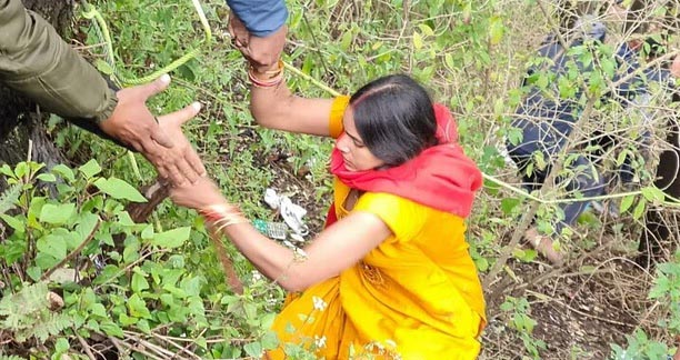 मसूरी-देहरादून मार्ग पर हादसा