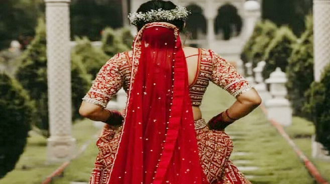 गर्मी में शादी गर्मी में शादी