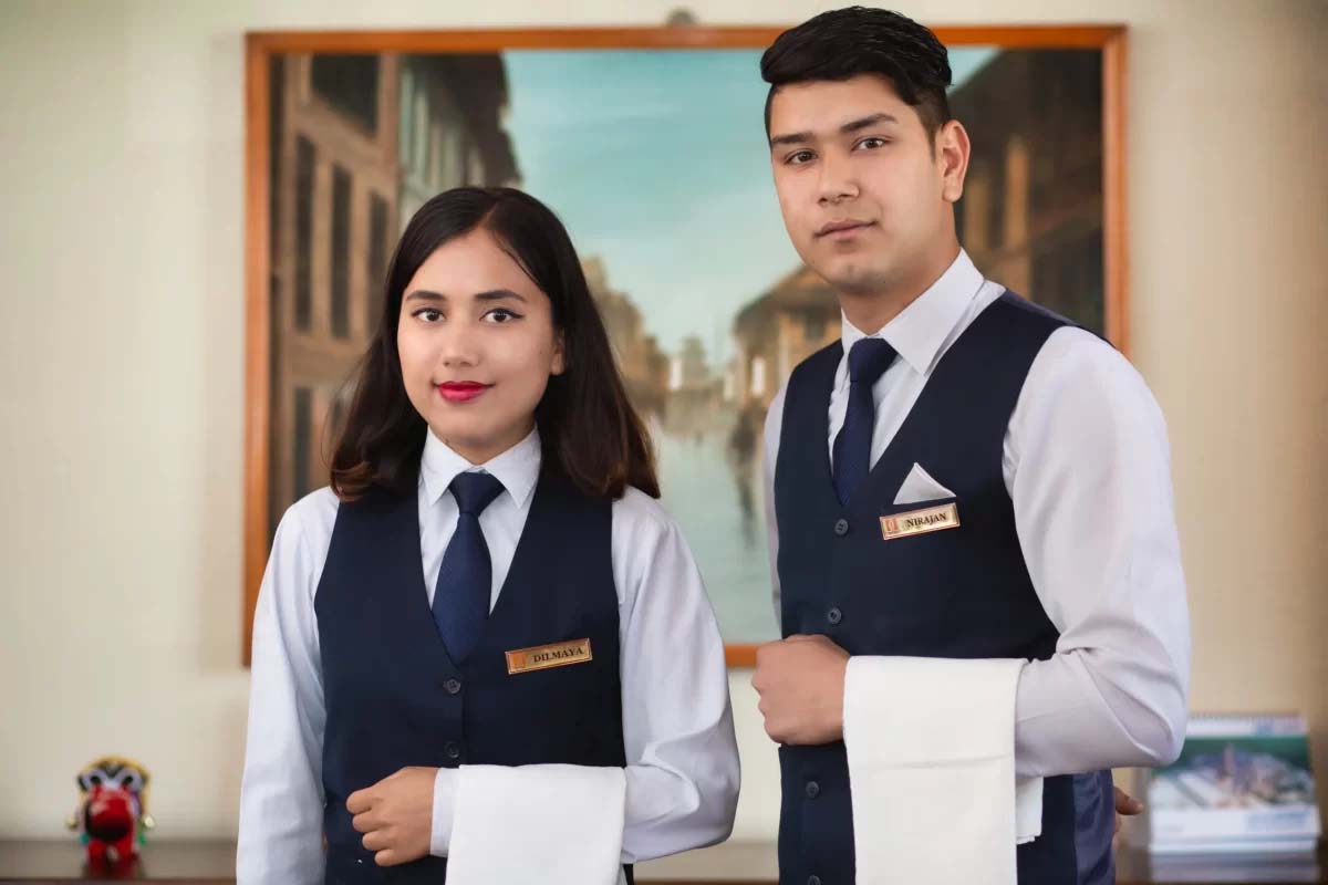 होटल मैनेजमेंट