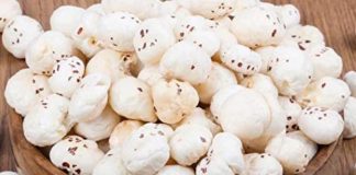 मखाने