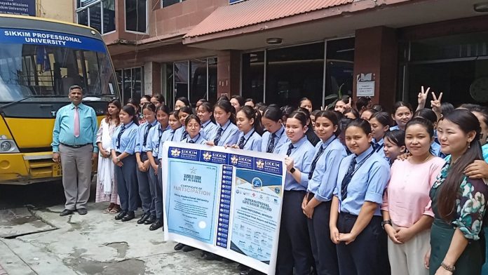 इंटरनेशनल लाइफ सेवर अवार्ड