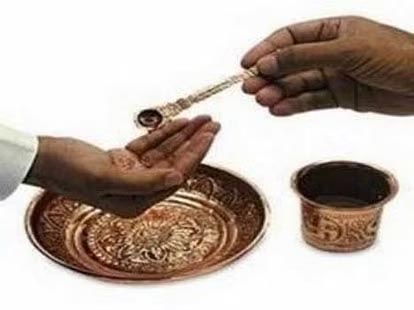 पंचामृत और चरणामृत
