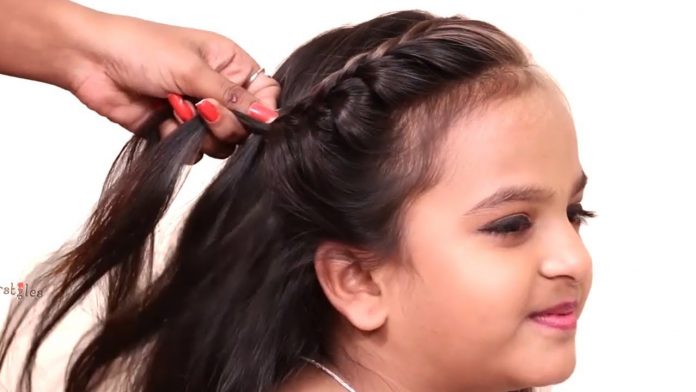 बच्चों के बालों को स्मूदी कैसे बनाएं बच्चों के बालों को स्मूदी कैसे बनाएं