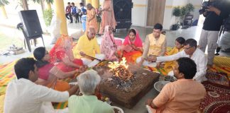 मोशन के ध्रुव कैम्पस में मंदिर में प्रतिष्ठा महोत्सव