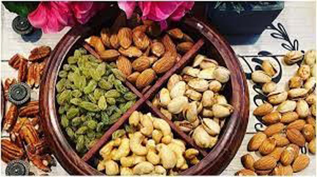 नट्स