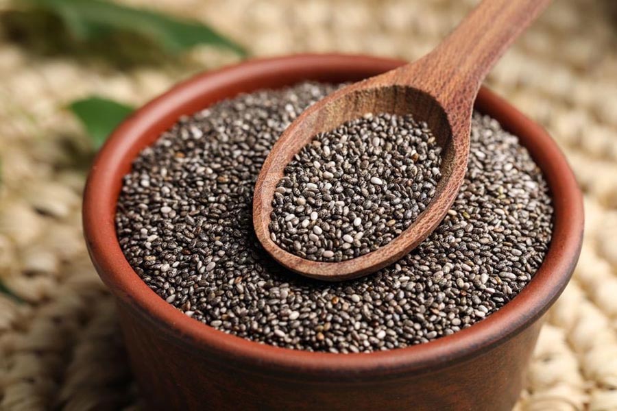 चिया और फ्लेक्स सीड्स