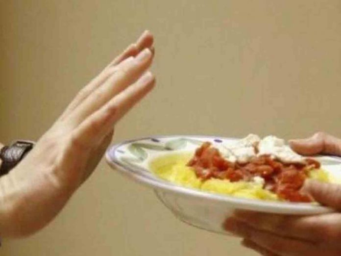 हफ्ते में एक दिन का उपवास रखें हफ्ते में एक दिन का उपवास रखें
