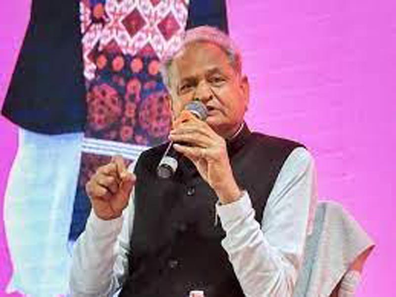 निवाई पहुंचे सीएम गहलोत