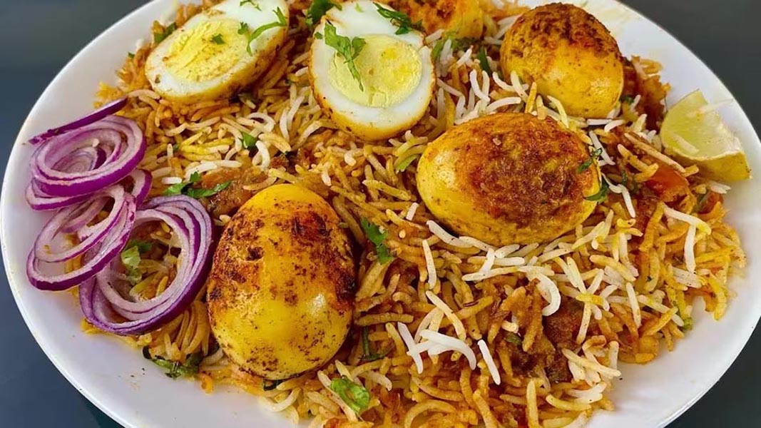 एग बिरयानी