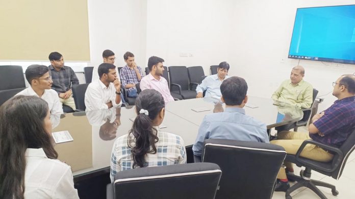 संयुक्त सचिव भारत सरकार ने नियाम का दौरा किया संयुक्त सचिव भारत सरकार ने नियाम का दौरा किया