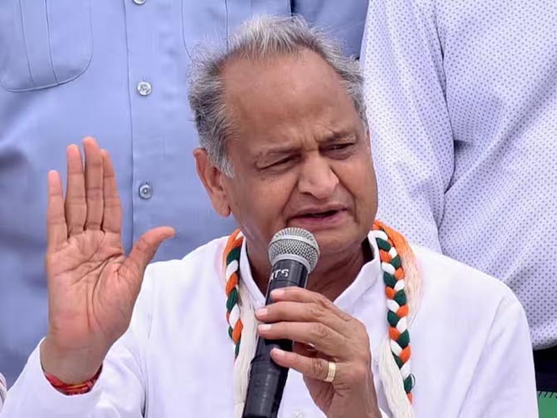 मुख्यमंत्री अशोक गहलोत