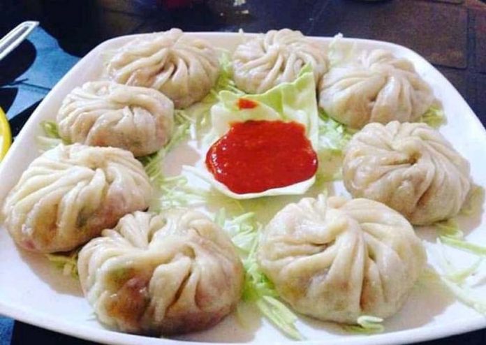 बिना प्याज के मोमो