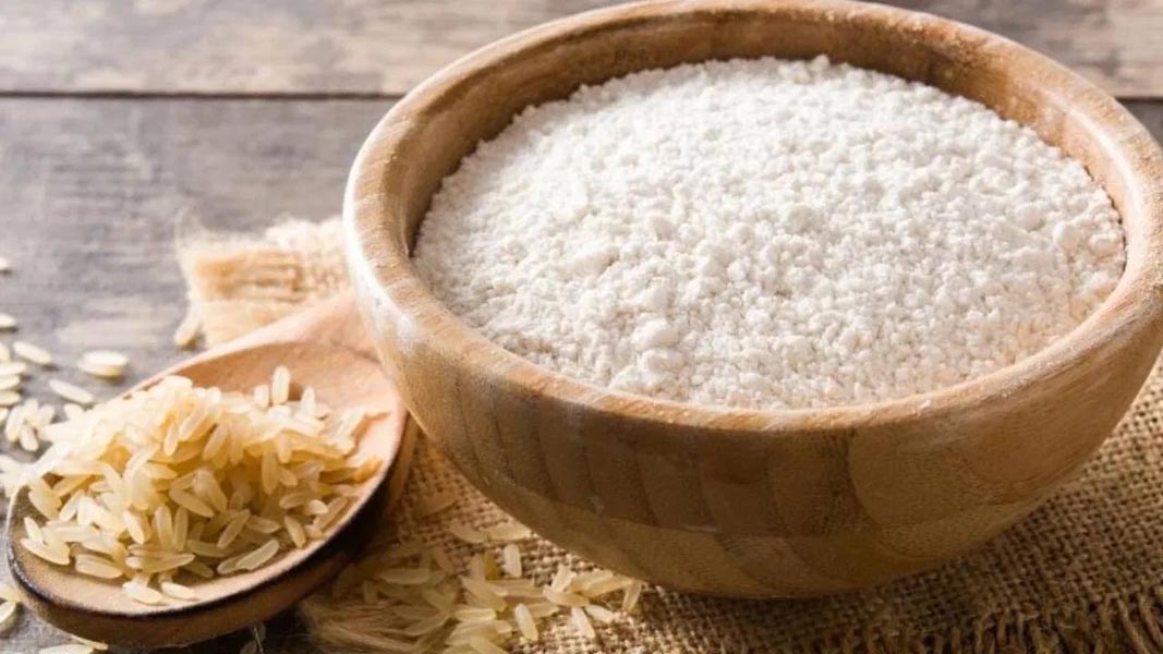 चावल और तिल का स्क्रब