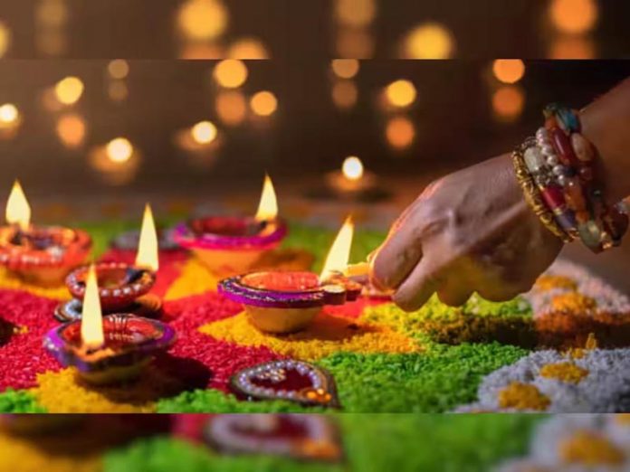 इस दीपावली जलाएं सेहत का दीया इस दीपावली जलाएं सेहत का दीया