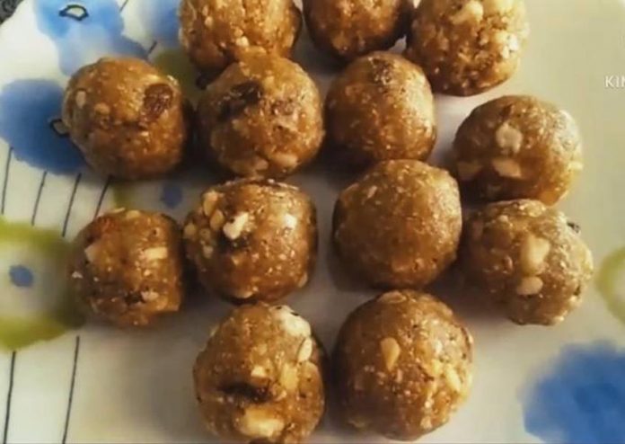 मखाने के लड्डू मखाने के लड्डू